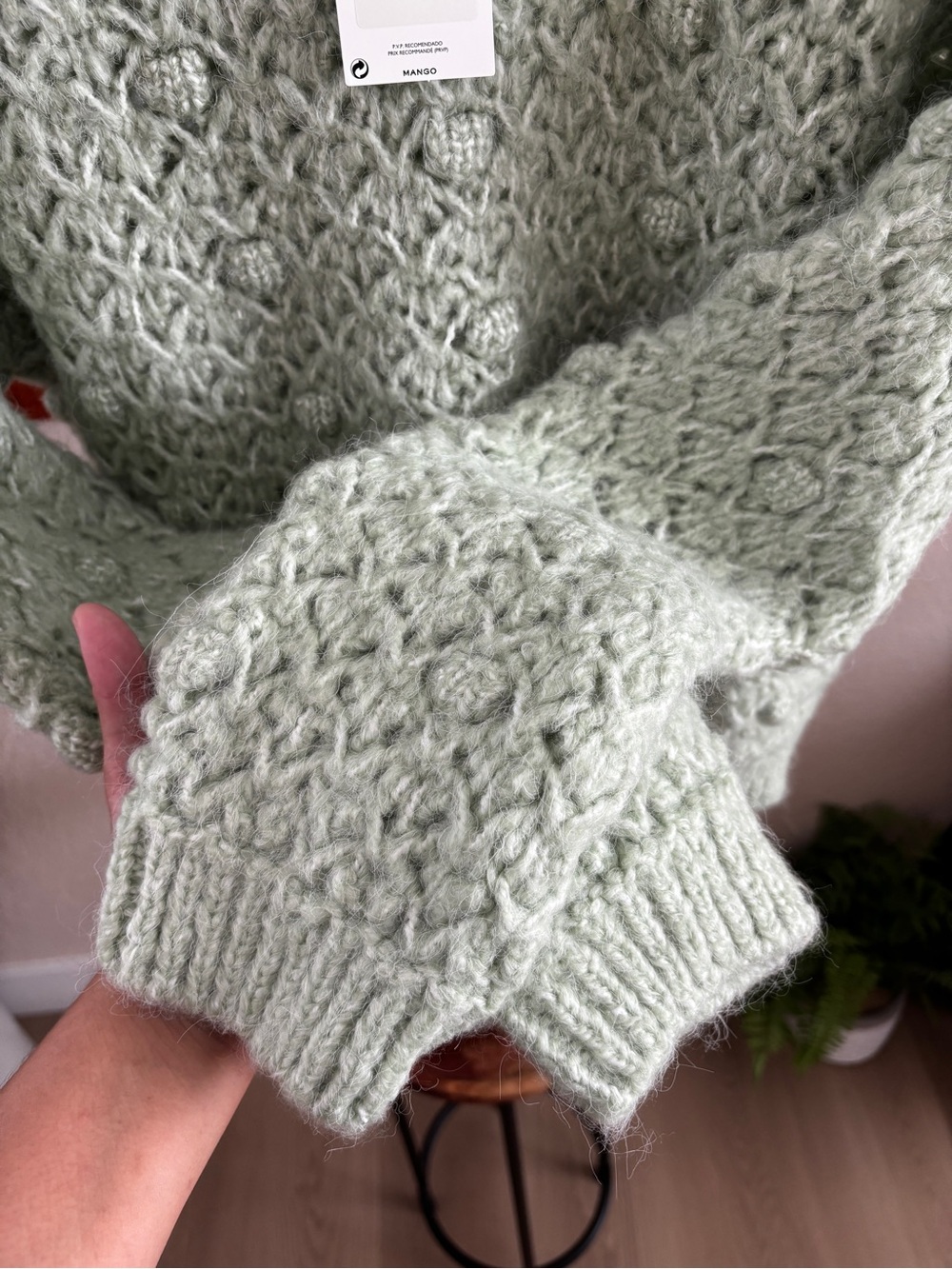 NWT Mango Mint Green Open-Knit Crewneck Popcorn Texture Sweater - Picture 5 of 9